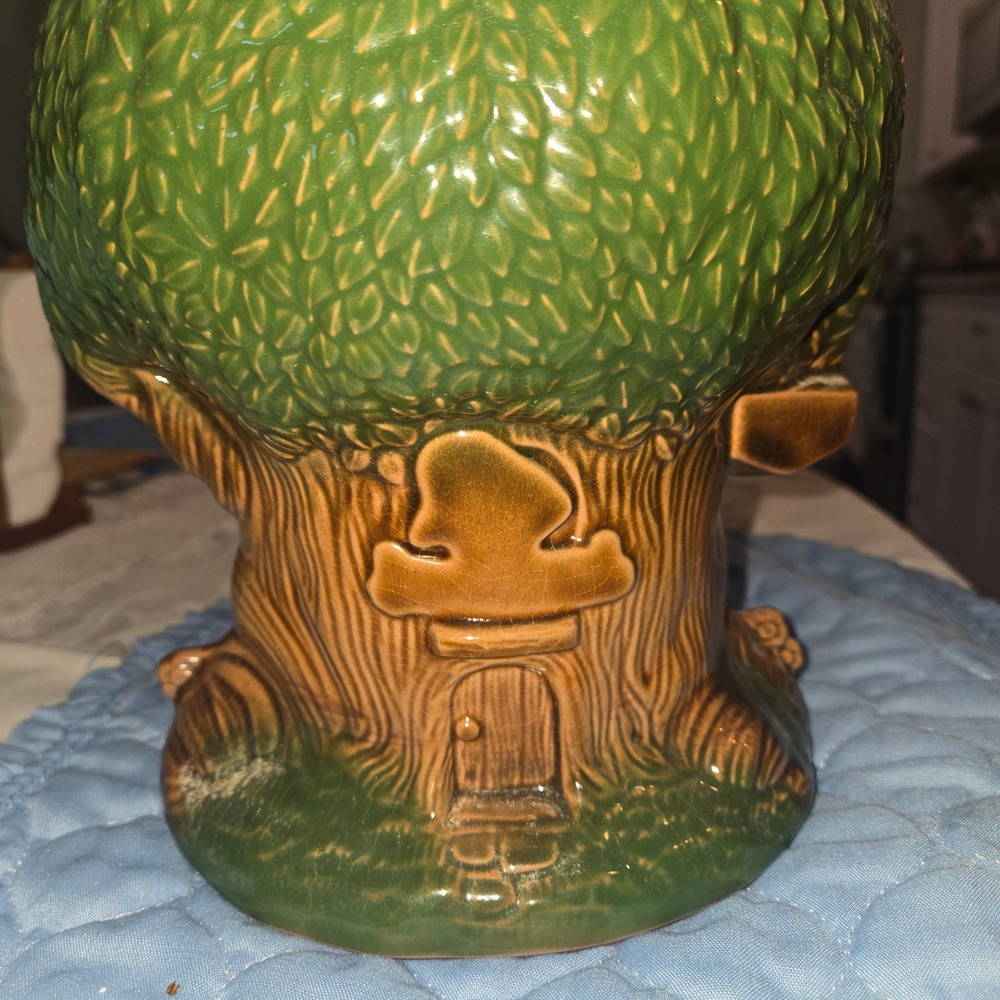 Vintage 1981 Keebler Elf Tree House Ceramic Cookie Jar Collectible